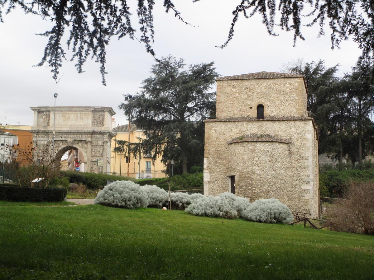 Casa Palmieri Bed and Breakfast Μπενεβέντο Εξωτερικό φωτογραφία